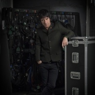 Preview of Johnny Marr backstage