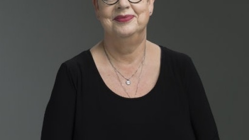 Head and shoulders shot of comedia and author Jo Brand